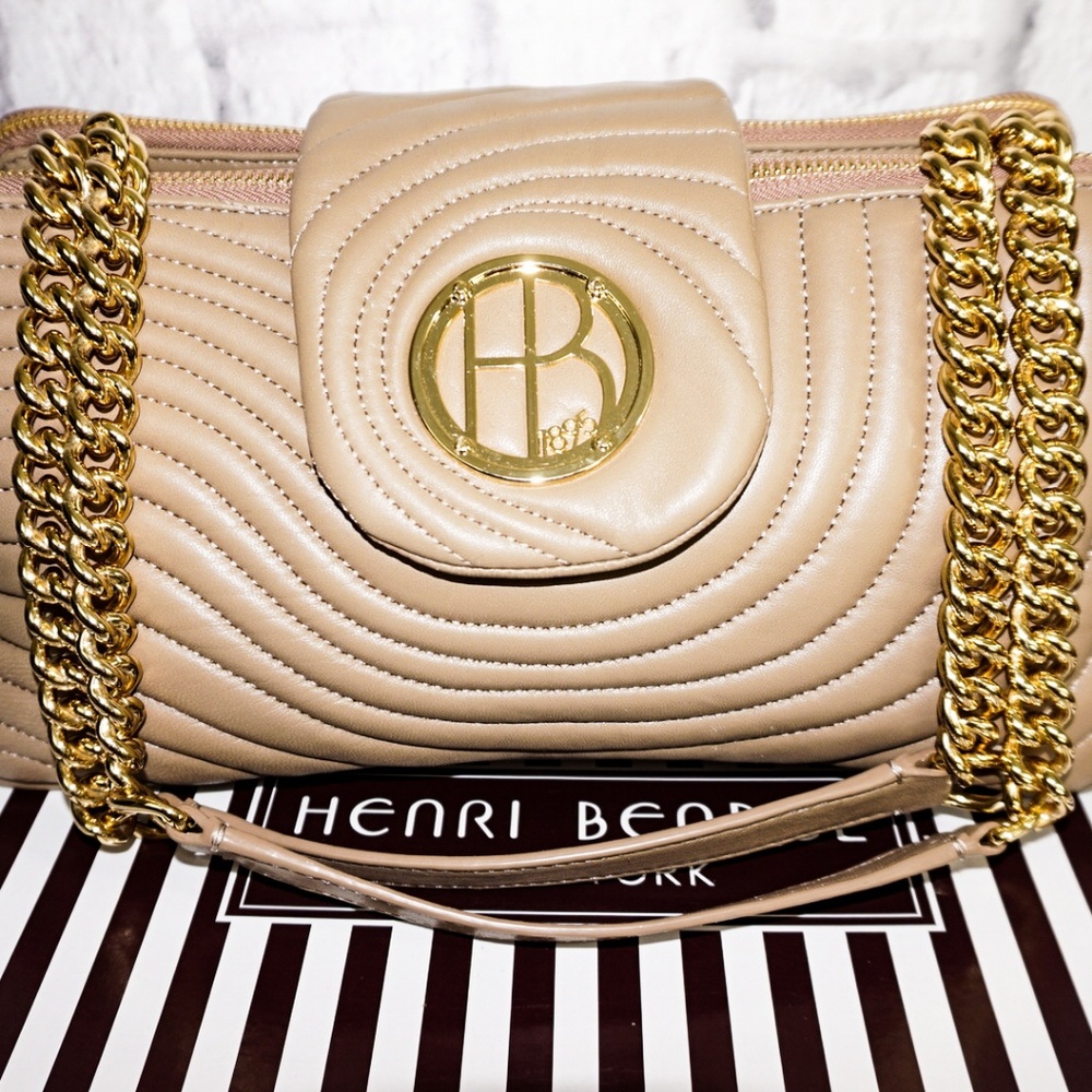 LARGE Beautiful HENRI BENDEL No.7 Quilted Handbag